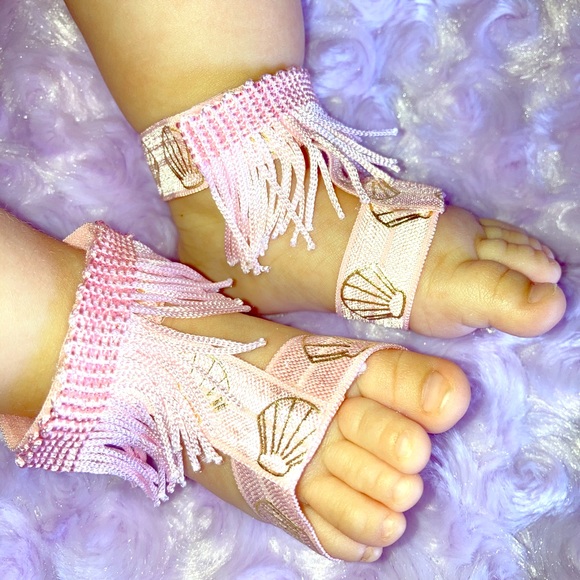 Fringe barefoot sandals and matching headband - Picture 1 of 3